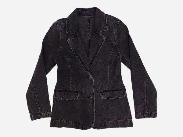 Gewaschene schwarze Jeansjacke