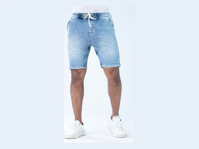 Shorts mit Rohkante