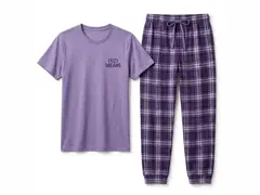 Loungeshirt en geruite broek